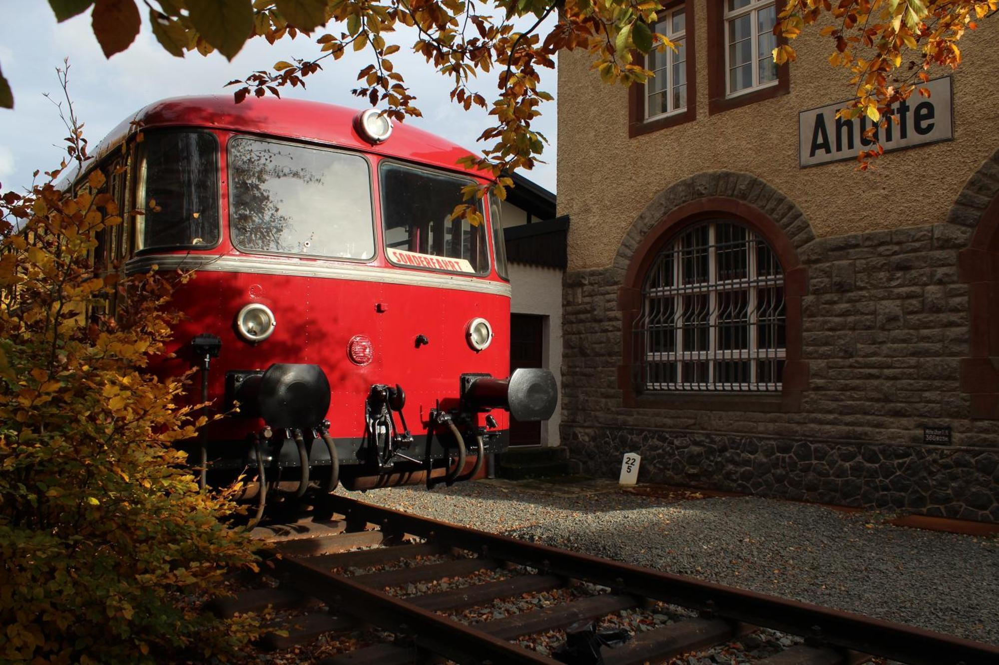 Museumsbahnhof Ahuette Hotell Üxheim Exteriör bild