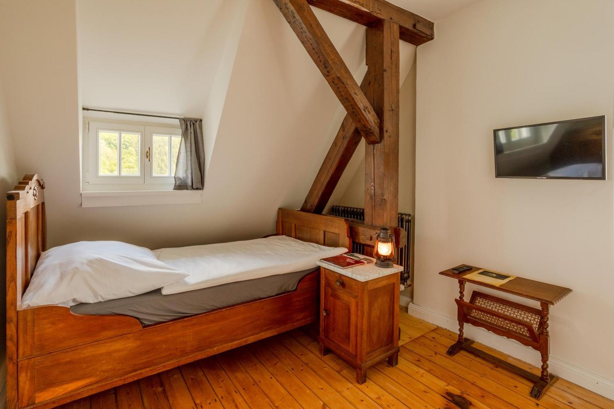 Museumsbahnhof Ahuette Hotell Üxheim Exteriör bild